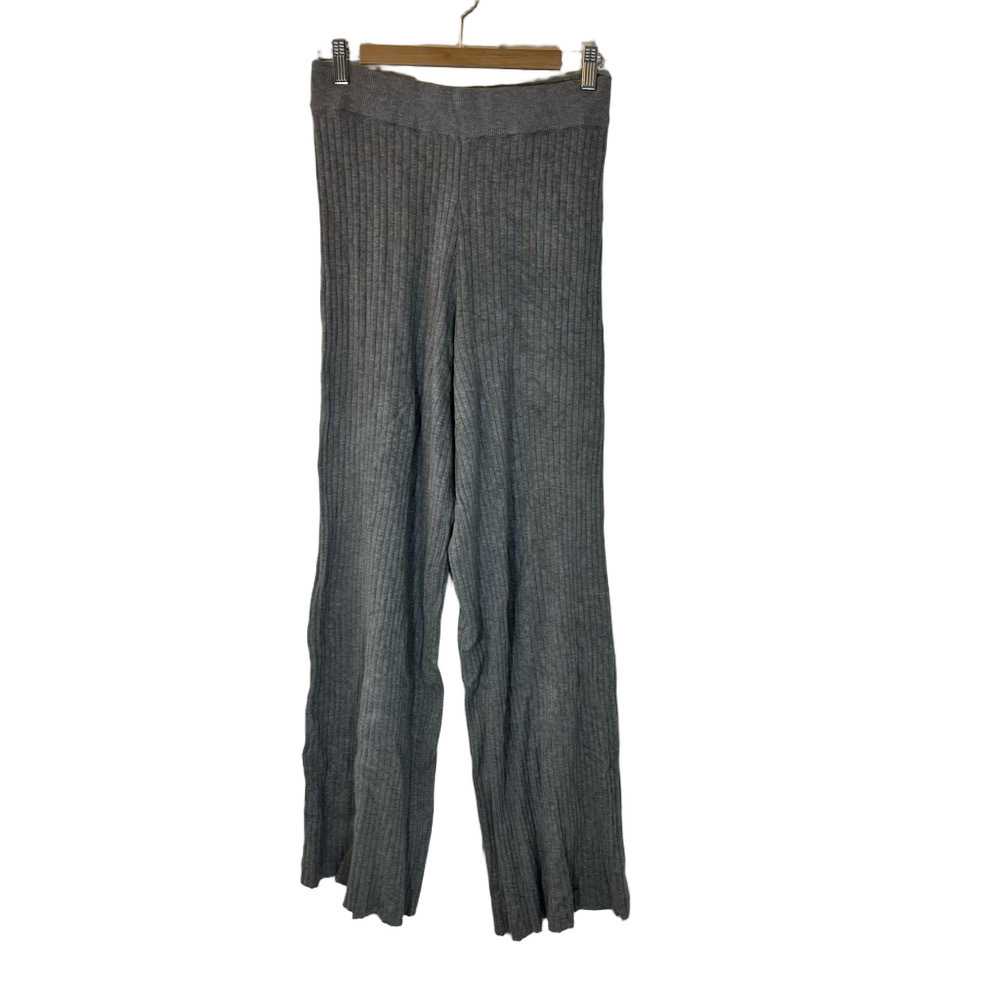 Gray Ribbed Wide-Leg Pants - Picture 2 of 8